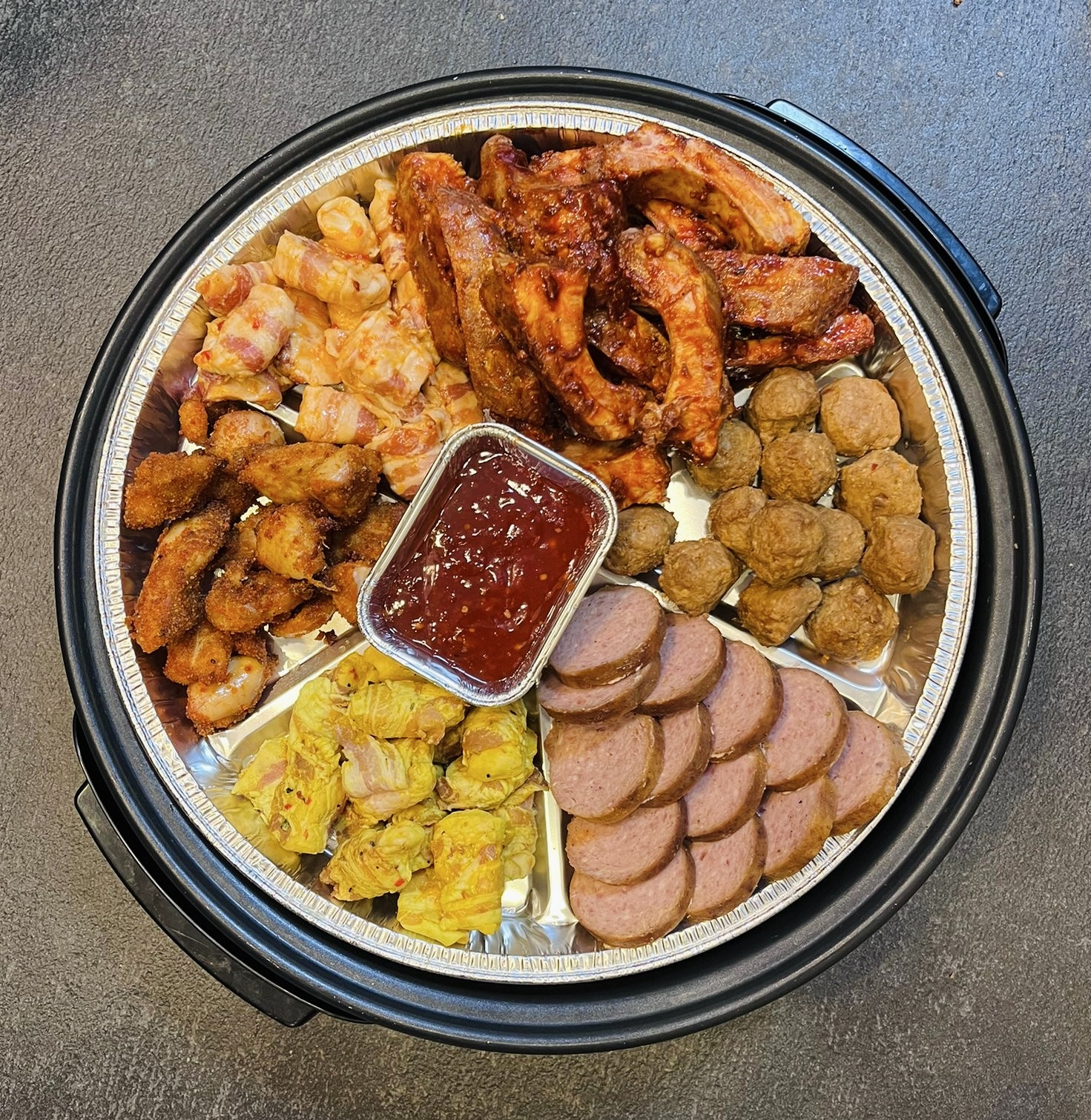 PARTYPAN KIP & VARKENS INLEGSCHAAL