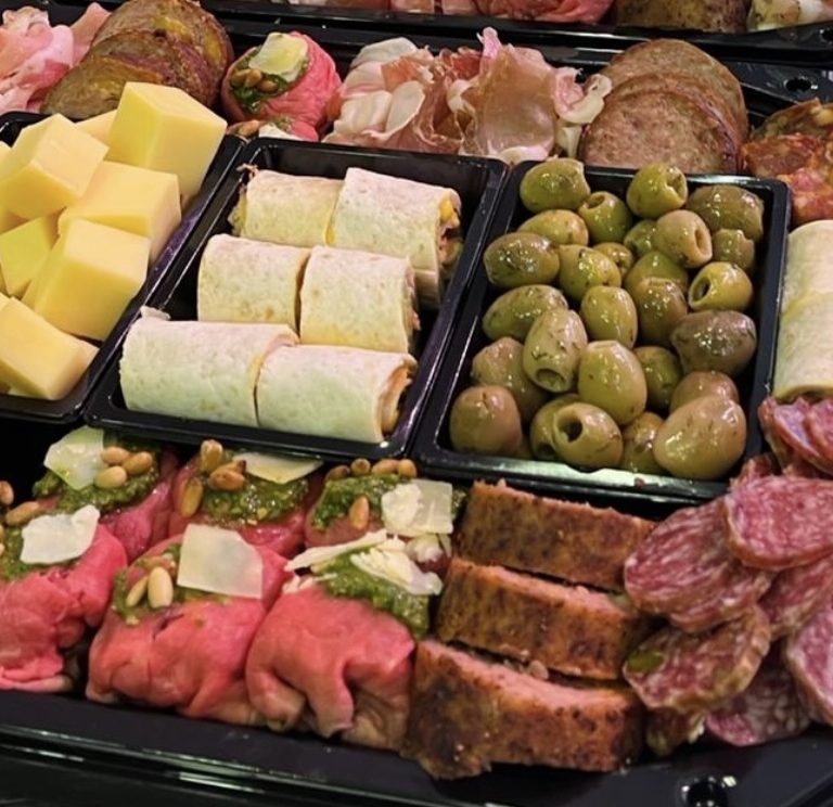 BORRELSCHAAL KLEIN (3 TOT 5 PERSONEN)