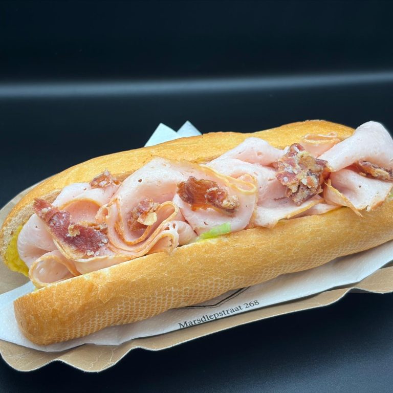 BROODJE CLUB SANDWICH DE LUXE